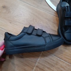 Chłopięce buty czarne